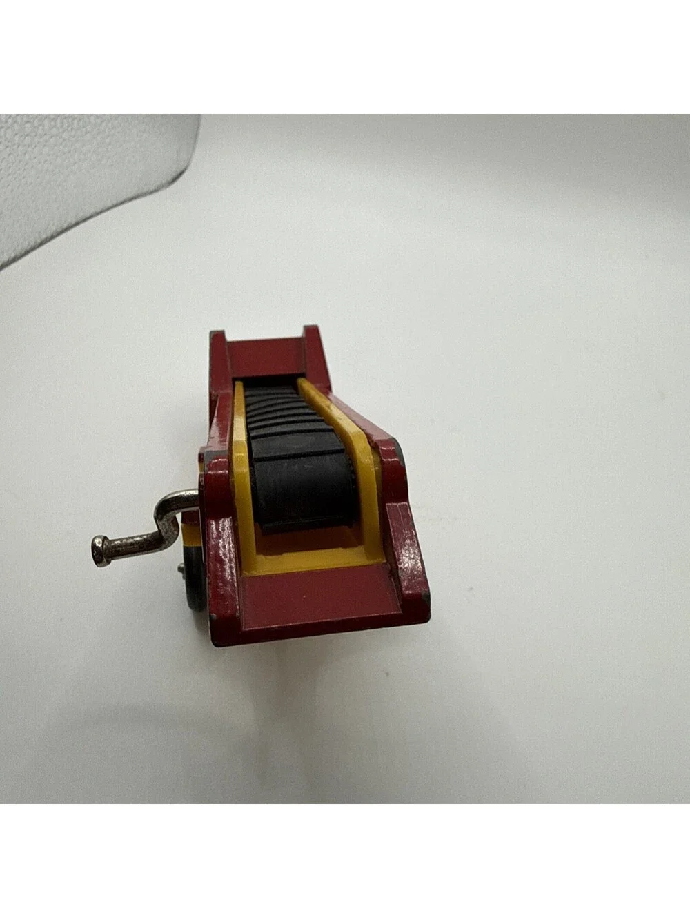 Vintage Diecast Toy Pull-Behind Elevator Conveyor 5